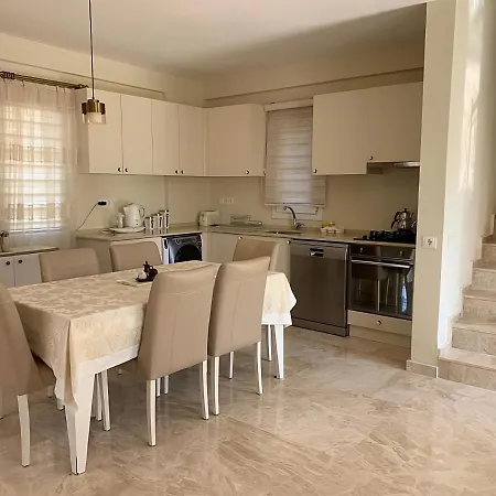 Eco Oleg Villa